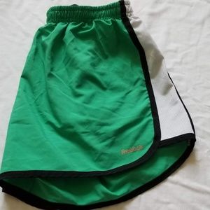 Reebok Running Shorts Green Size Medium
